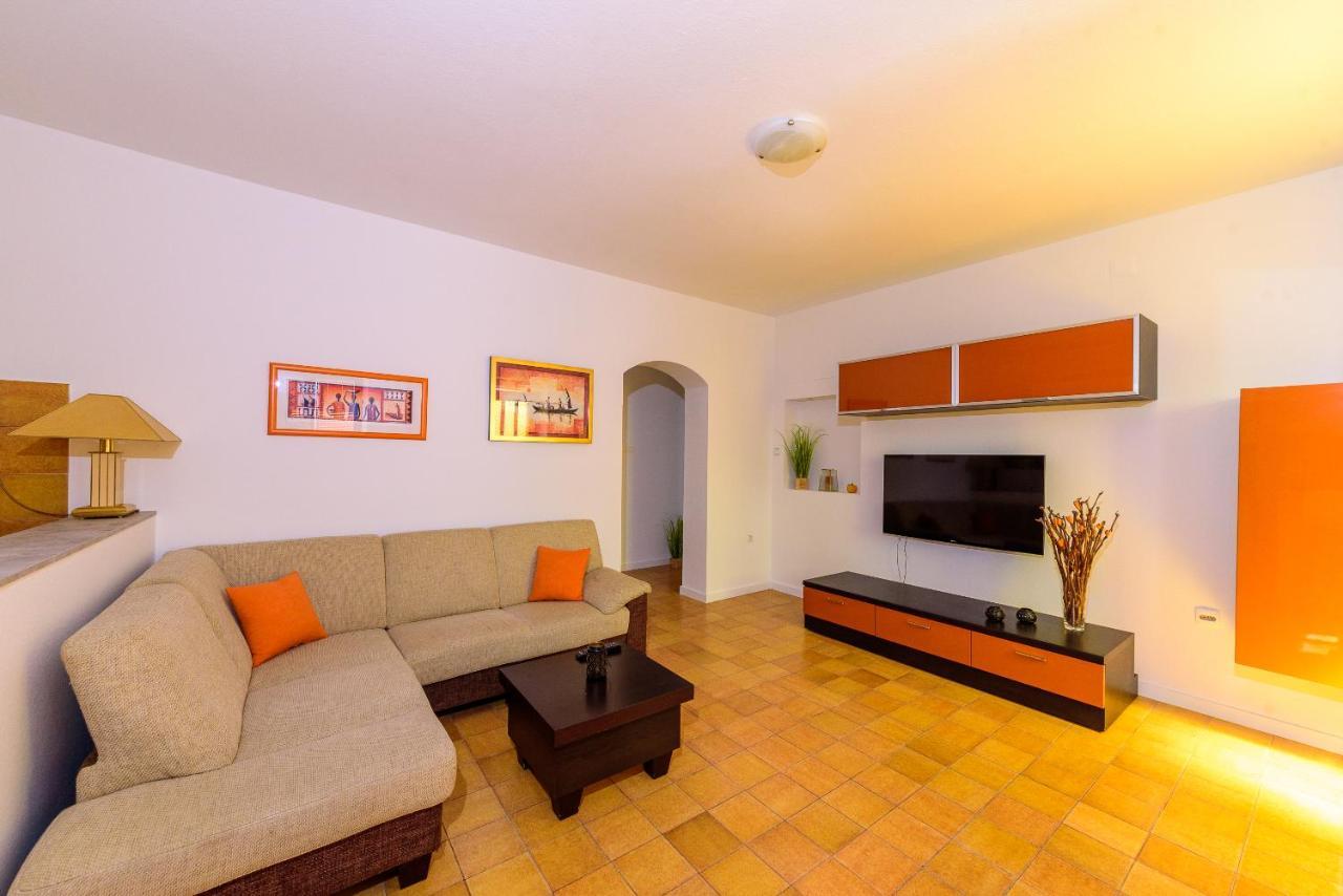 Apartmani Bokin Бол Екстериор снимка